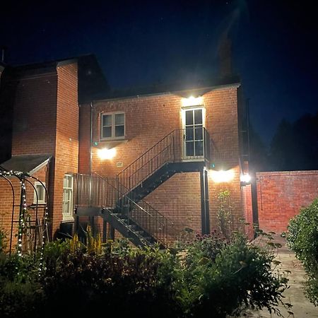 Cockloft Romantic Countryside Hideaway Bishops Cannings Екстер'єр фото