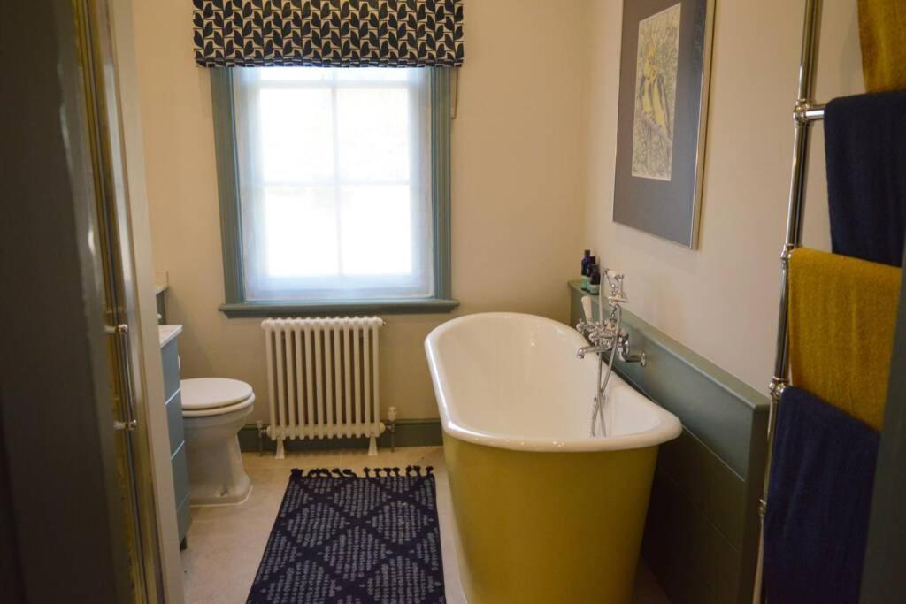 Cockloft Romantic Countryside Hideaway Bishops Cannings Екстер'єр фото